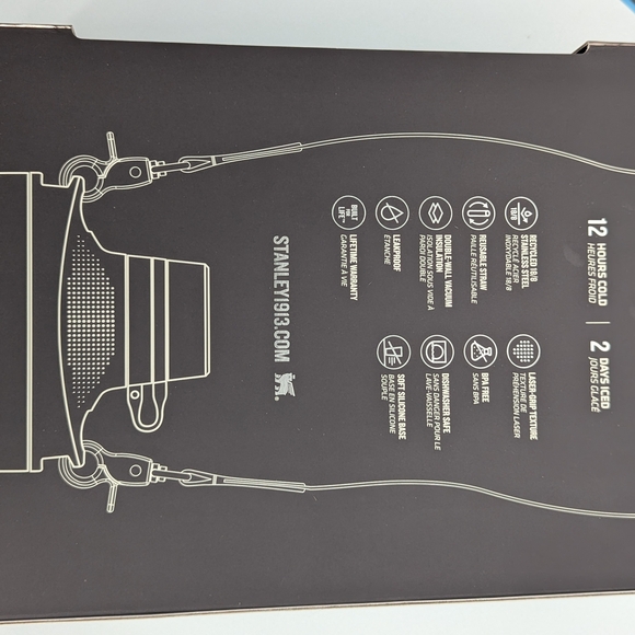 The Stanley Cross Bottle 23 OZ travel water bottle sports gift color mist new - Picture 4 of 9